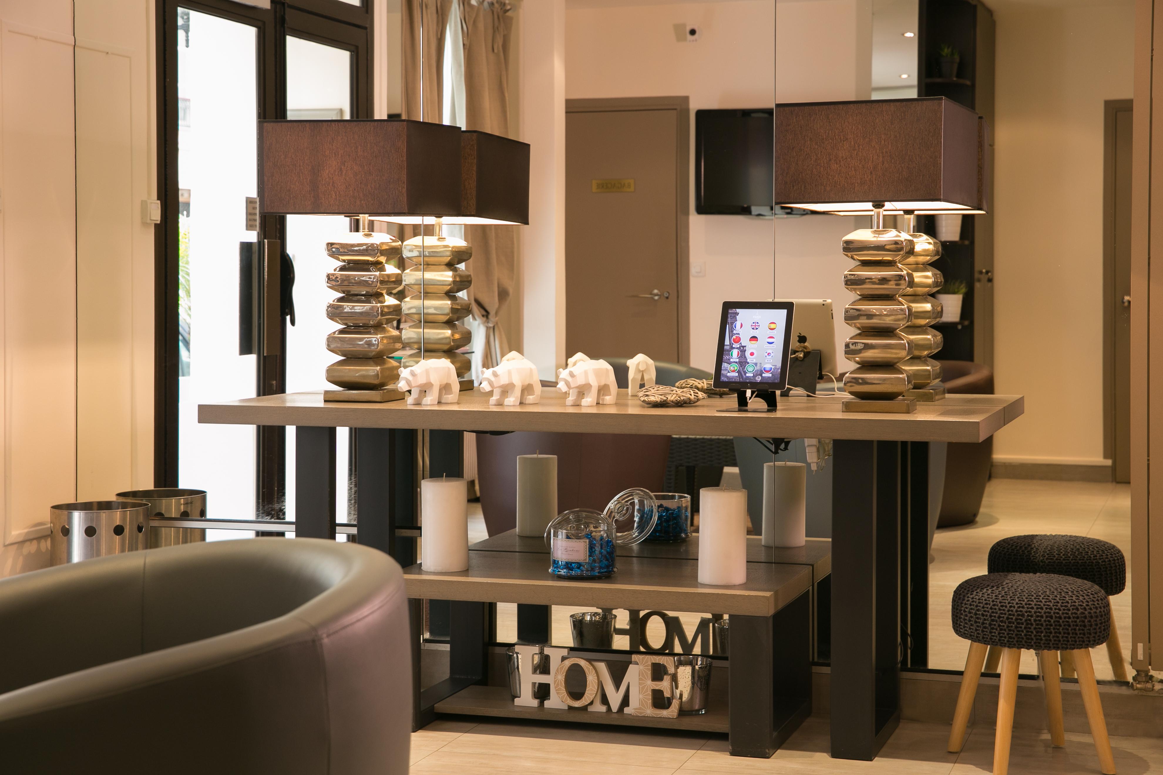 Alexandrine Opera Hotel