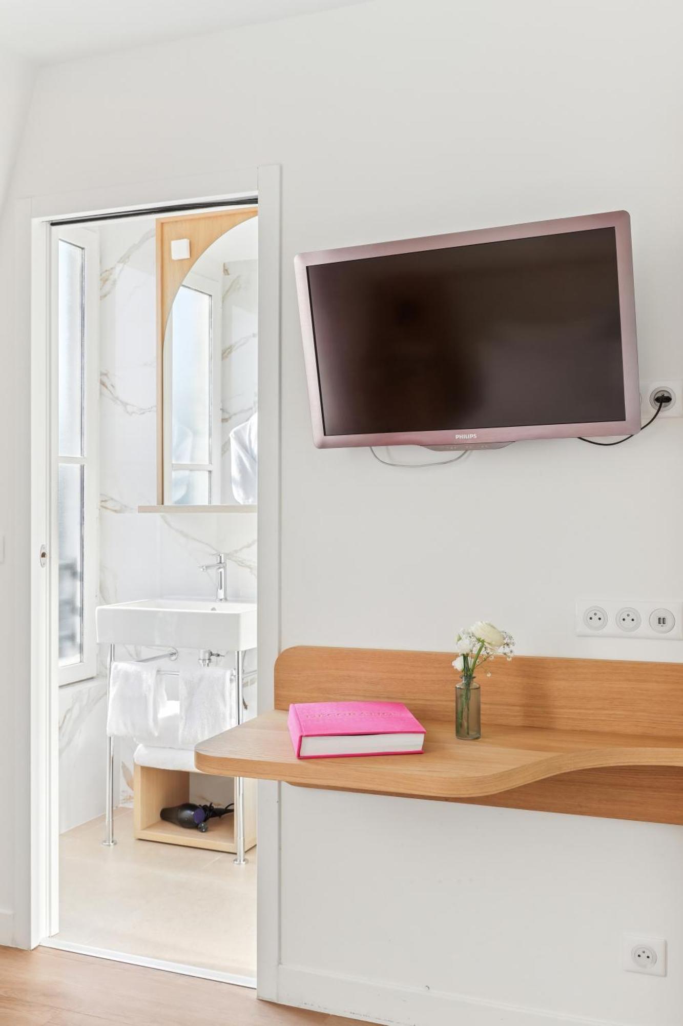 Alexandrine Opera 3*