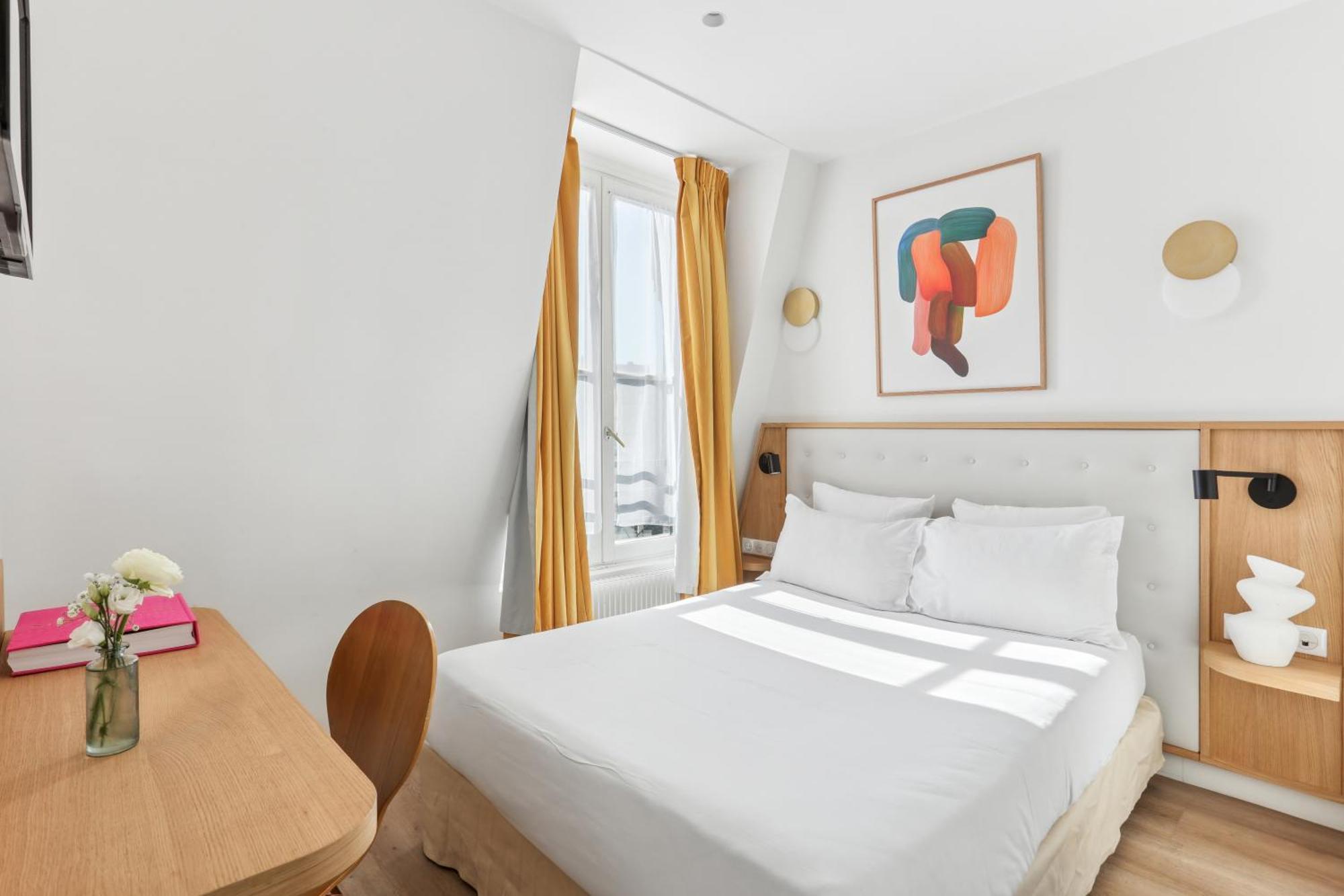 Alexandrine Opera Hotel