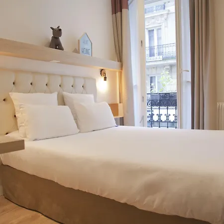 Alexandrine Opera Hotel
