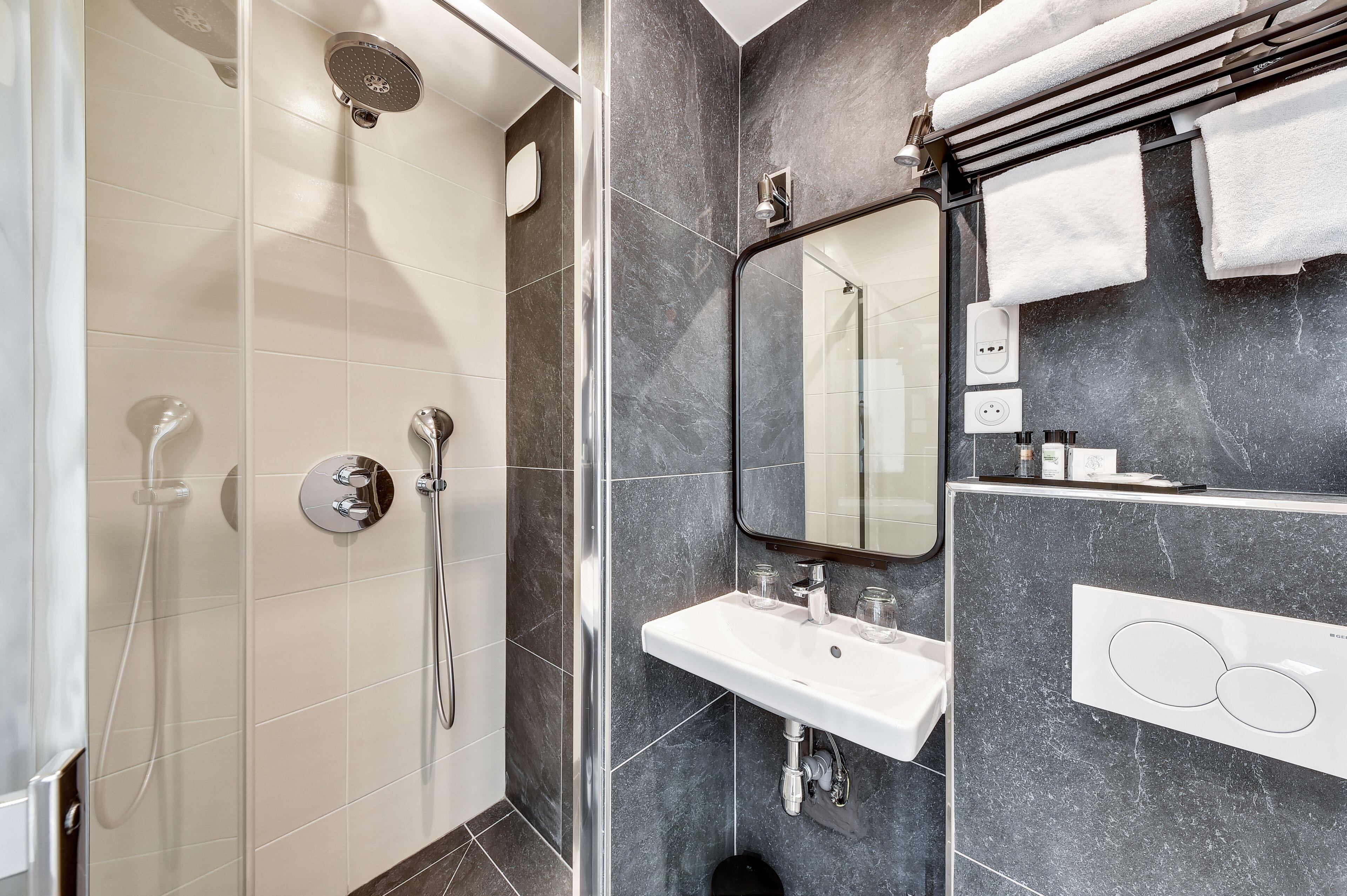 Alexandrine Opera 3*